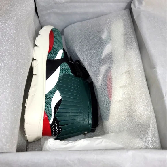 BRAND NEW Valentino Garavani Emerald/ Nero Sky/Bianco